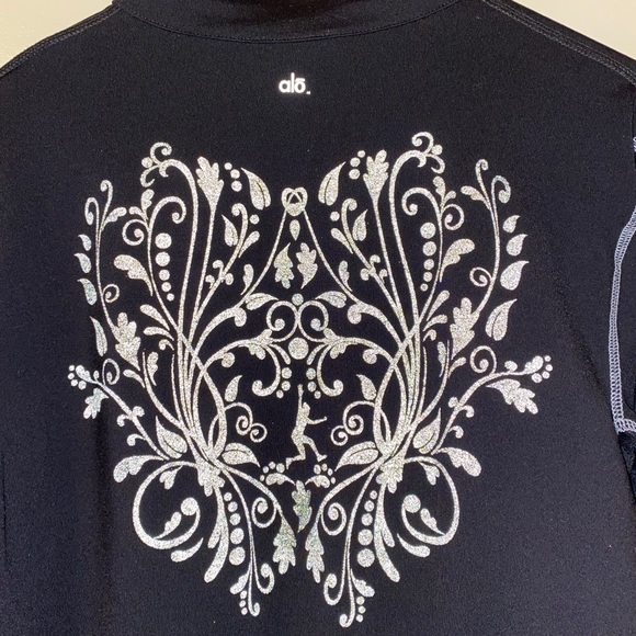 ALO Yoga Top - Picture 3 of 7